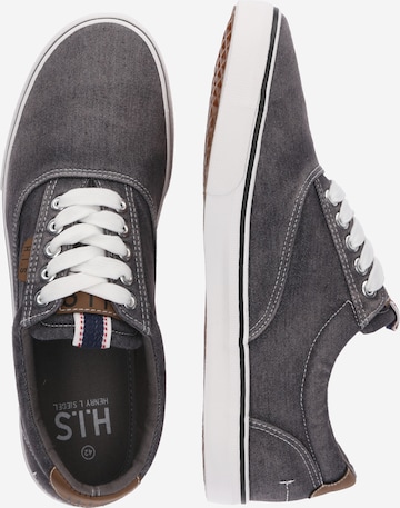 H.I.S Sneakers in Grey: side