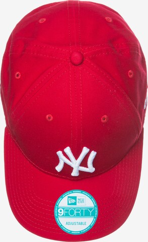 NEW ERA Czapka z daszkiem '9Forty New York Yankees' w kolorze czerwony