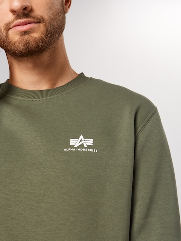 ALPHA INDUSTRIES Sweatshirt in Green