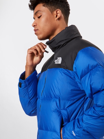 THE NORTH FACE - Ajuste regular Chaqueta de invierno '1996 Retro Nuptse' en azul