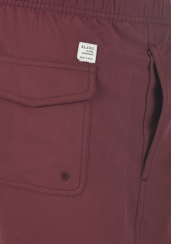 BLEND Regular Chinoshorts 'Nicci' in Rot