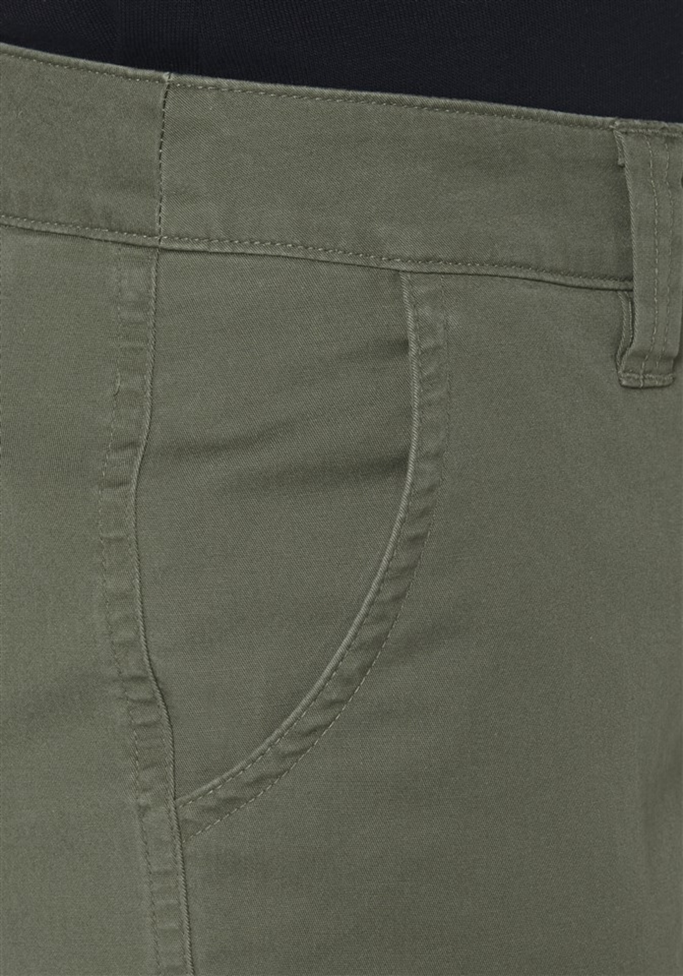 AJC Regular Chino Pants in Green