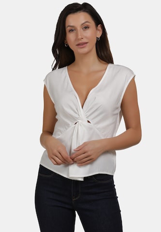 Usha Blouse in Wit: voorkant