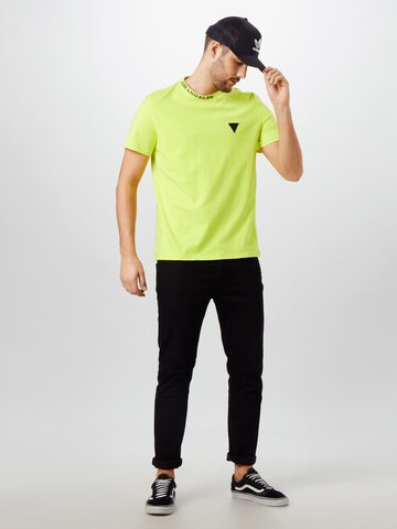 GUESS Regular fit Majica | rumena barva