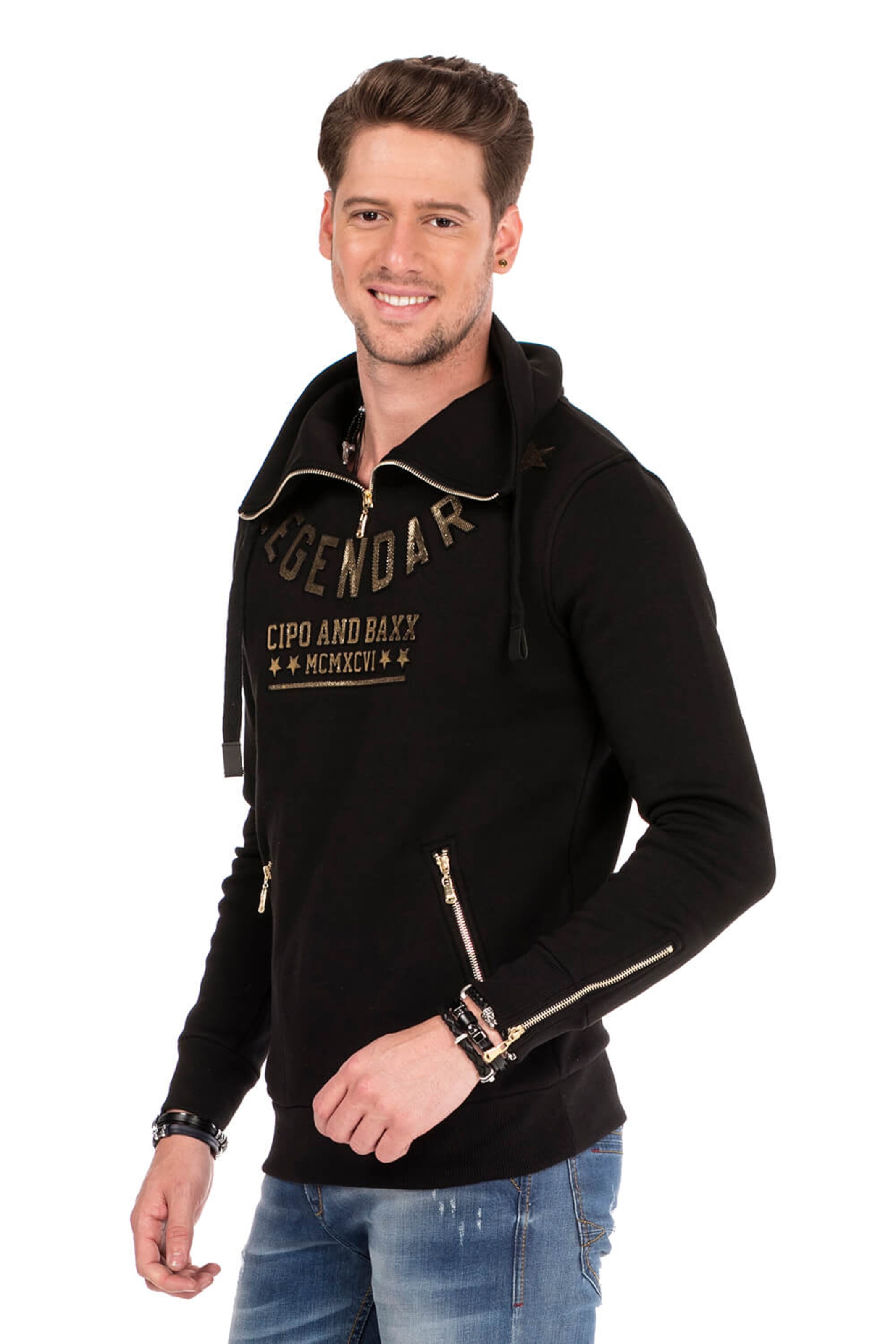 CIPO & BAXX Sweatshirt in Black: front