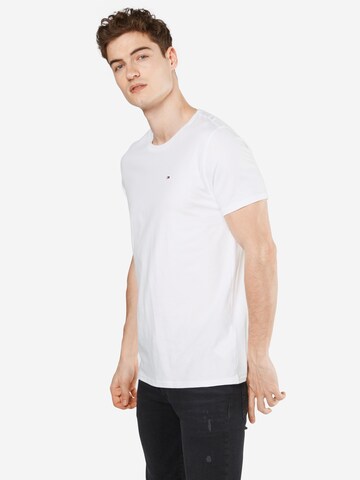 T-Shirt Tommy Jeans en blanc