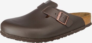 BIRKENSTOCK Clogs 'Boston' in Brown: front