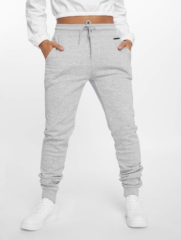 Effilé Pantalon Just Rhyse en gris : devant