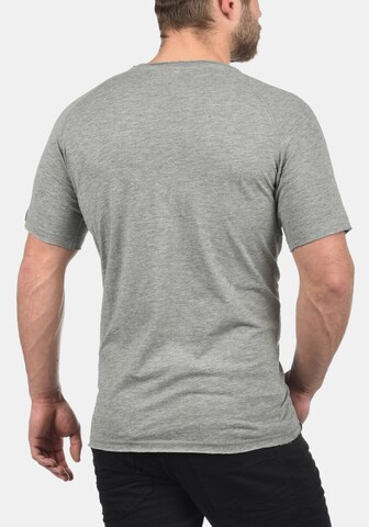 Produkt Rundhalsshirt 'Xora' in Grau