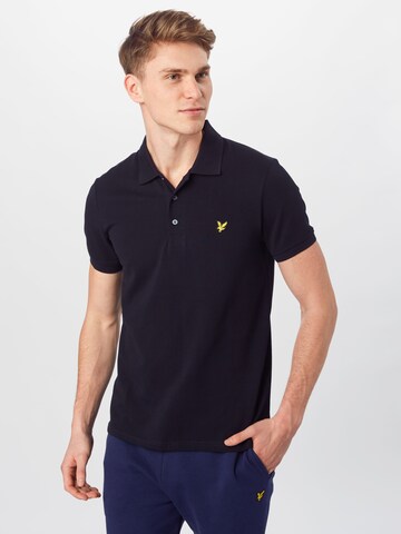 Tricou de la Lyle & Scott pe negru: față