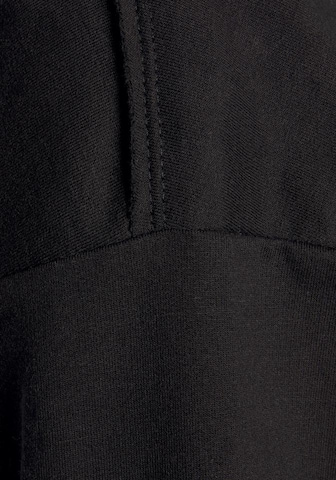 LASCANA Μπλούζα φούτερ σε μαύρο
