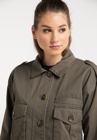 MYMO Between-Season Jacket in Green: front