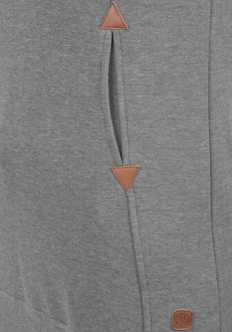 DESIRES Hoodie 'Vicky' in Grau