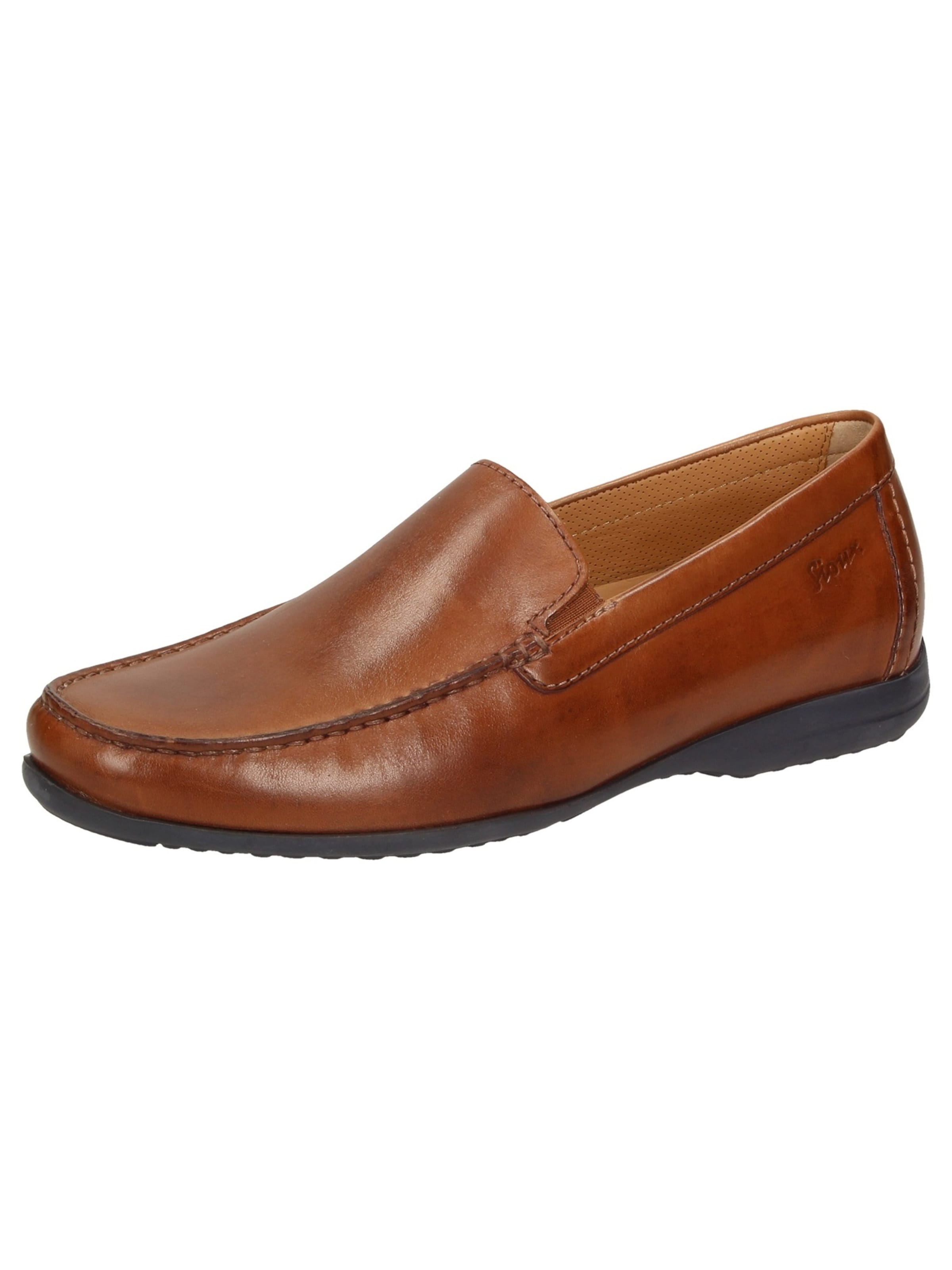SIOUX Moccasin 'Gion' in Brown: front