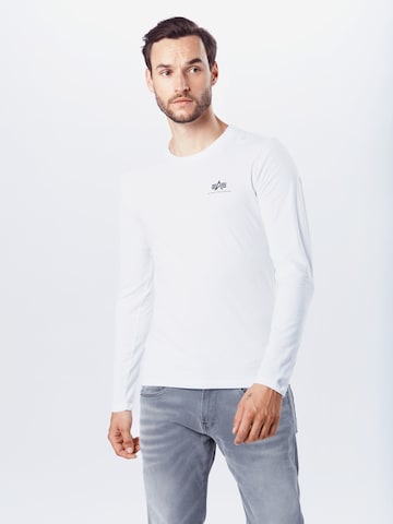 ALPHA INDUSTRIES T-shirt i vit: framsida