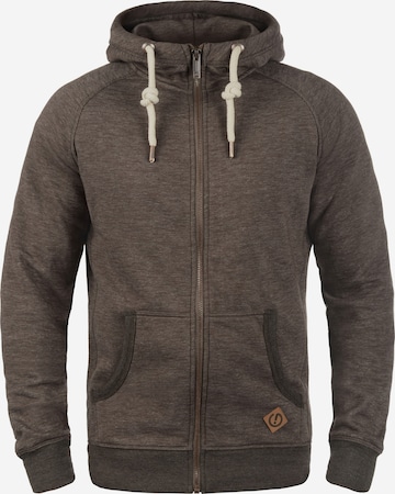 !Solid Zip-Up Hoodie 'Vitu' in Brown: front