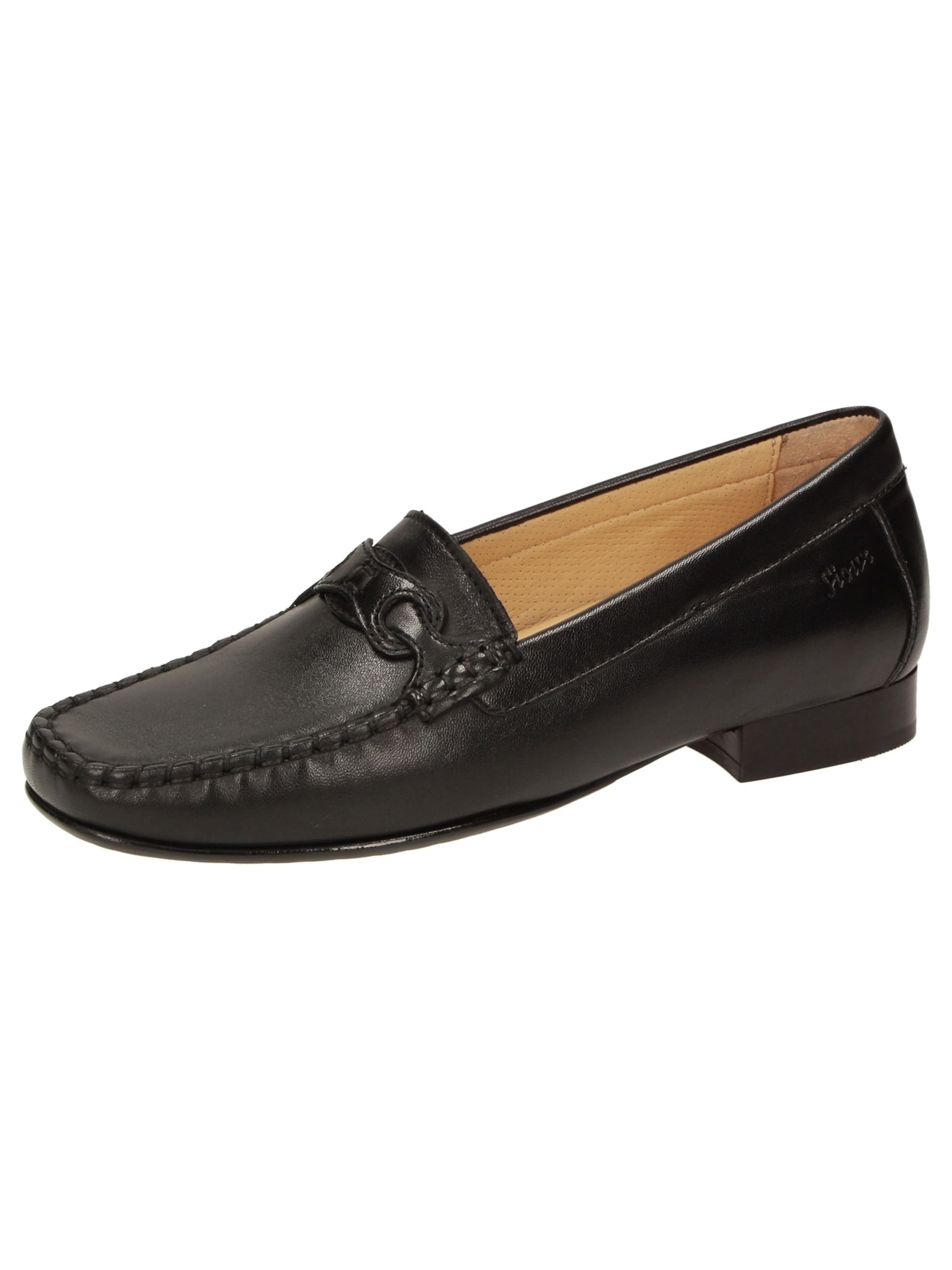 SIOUX Moccasin 'Colina' in Black: front