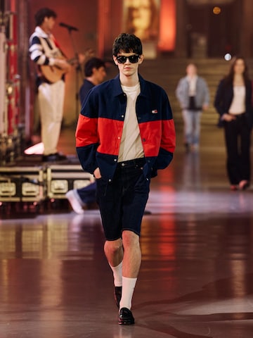Colorblock Jacket & Shorts Look by Tommy Jeans