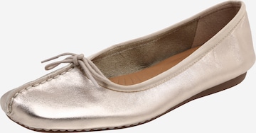 CLARKS Ballet Flats 'Freckle ice' in Gold: front