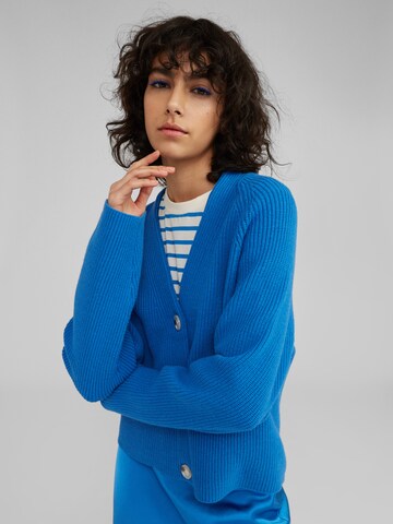 EDITED Knit Cardigan 'Logan' in Blue: front