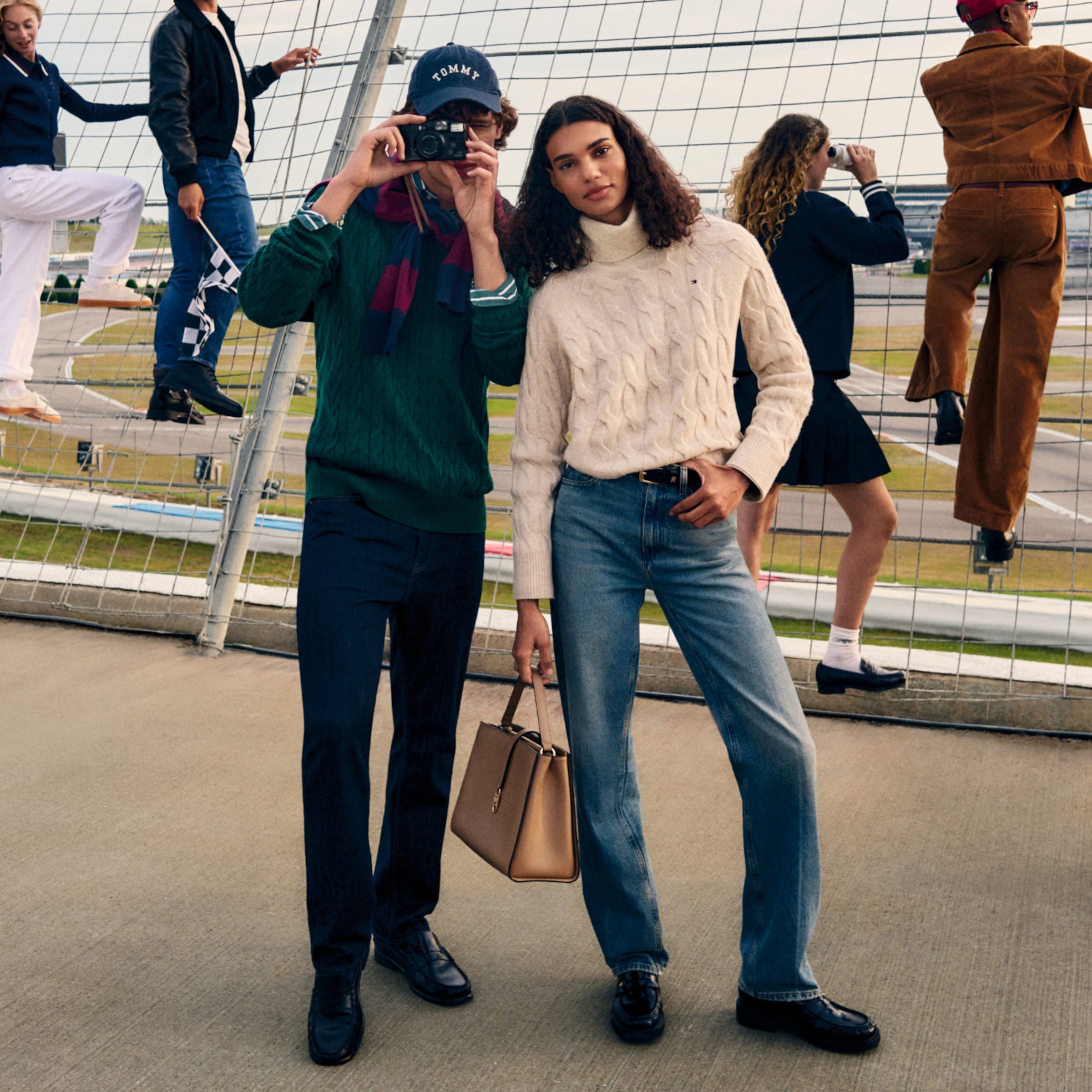TOMMY HILFIGER Online Shop | ABOUT YOU->