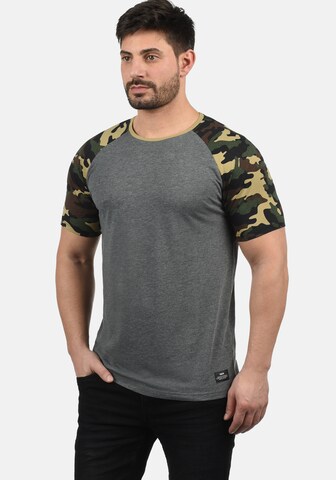 !Solid - Camiseta 'Cahil' en gris: frente