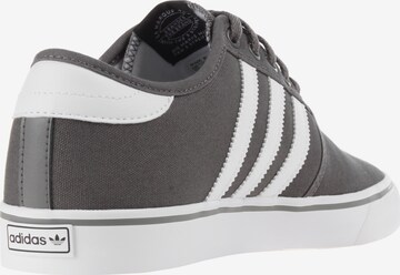 ADIDAS PERFORMANCE Skinny Sneaker 'Seeley' in Grau