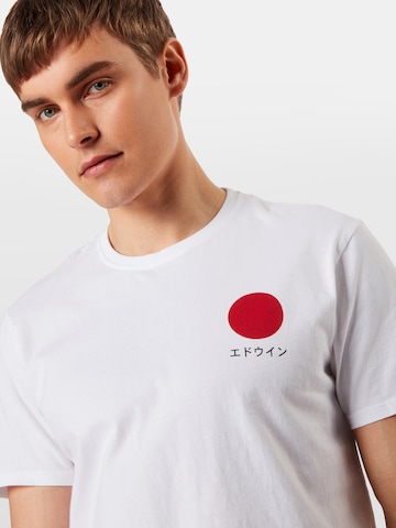 EDWIN Regular fit Μπλουζάκι 'Japanese Sun' σε λευκό