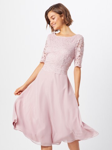 Robe de cocktail Vera Mont en rose : devant