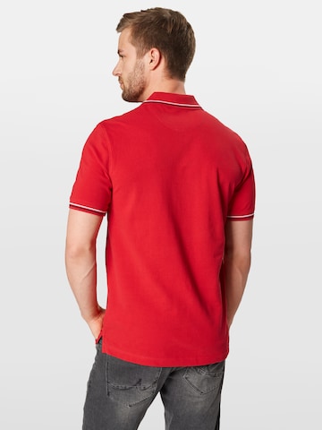 bugatti Shirt in Rot: Rückseite