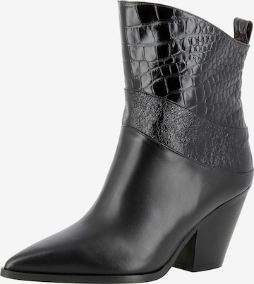EVITA Ankle Boots in Black: front