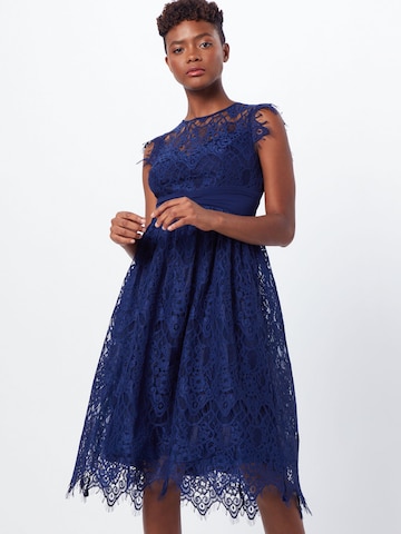 Robe de cocktail 'Naill' TFNC en bleu : devant