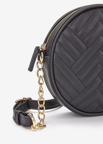 LASCANA Crossbody Bag in Black