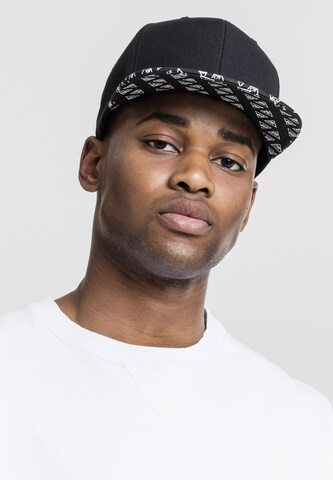 Cappello da baseball 'Horus Eye' di Flexfit in nero