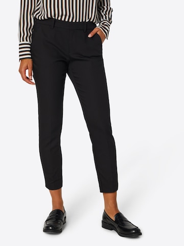 s.Oliver Slim fit Pleated Pants in Black: front