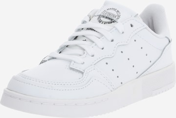 ADIDAS ORIGINALS Sneaker 'SUPERCOURT C' in Weiß: front