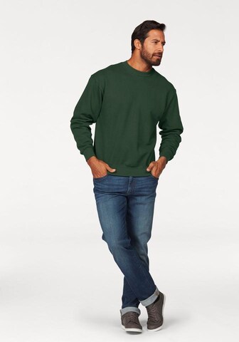 FRUIT OF THE LOOM Sweatshirt in Grün