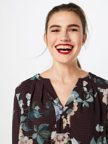 Cartoon Blouse in Red