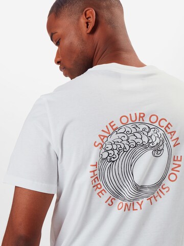 Regular fit Tricou 'Save Our Ocean' de la ARMEDANGELS pe alb