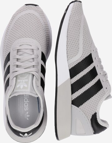 ADIDAS ORIGINALS Sneaker 'N-5923' in Grau: bočná strana