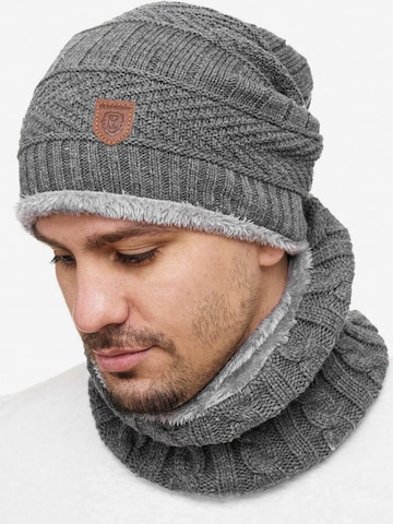 Bonnet INDICODE JEANS en gris : devant