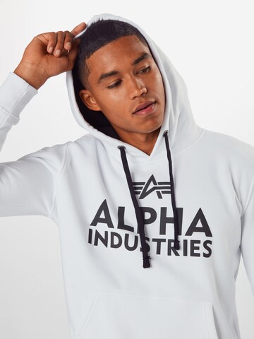 ALPHA INDUSTRIES Sweatshirt in White