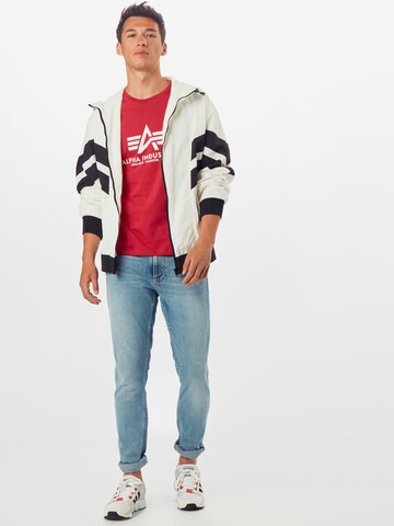 ALPHA INDUSTRIES Μπλουζάκι σε κόκκινο