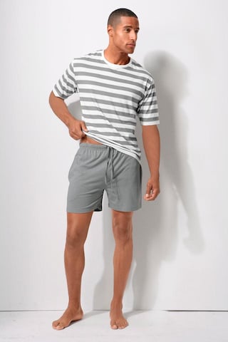 H.I.S Short Pajamas in Grey