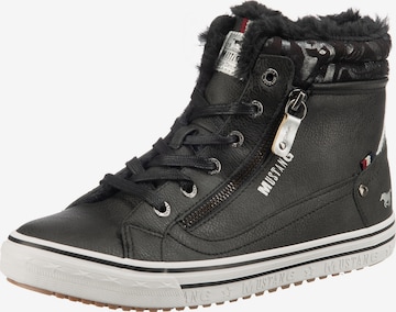 MUSTANG Sneakers high i svart: forside