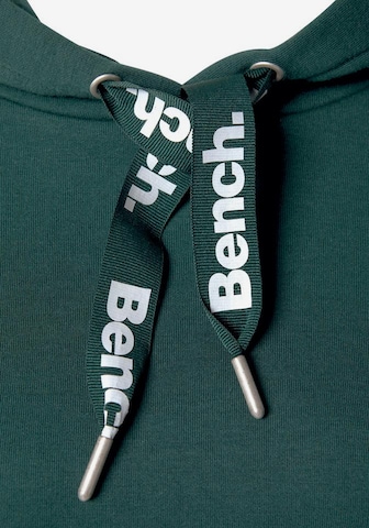 BENCH Sweatshirt in Green