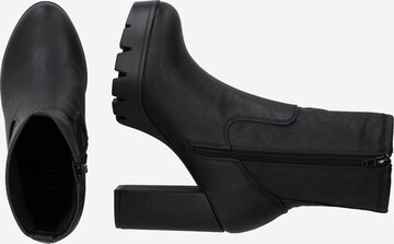 BULLBOXER Stiefelette in Schwarz