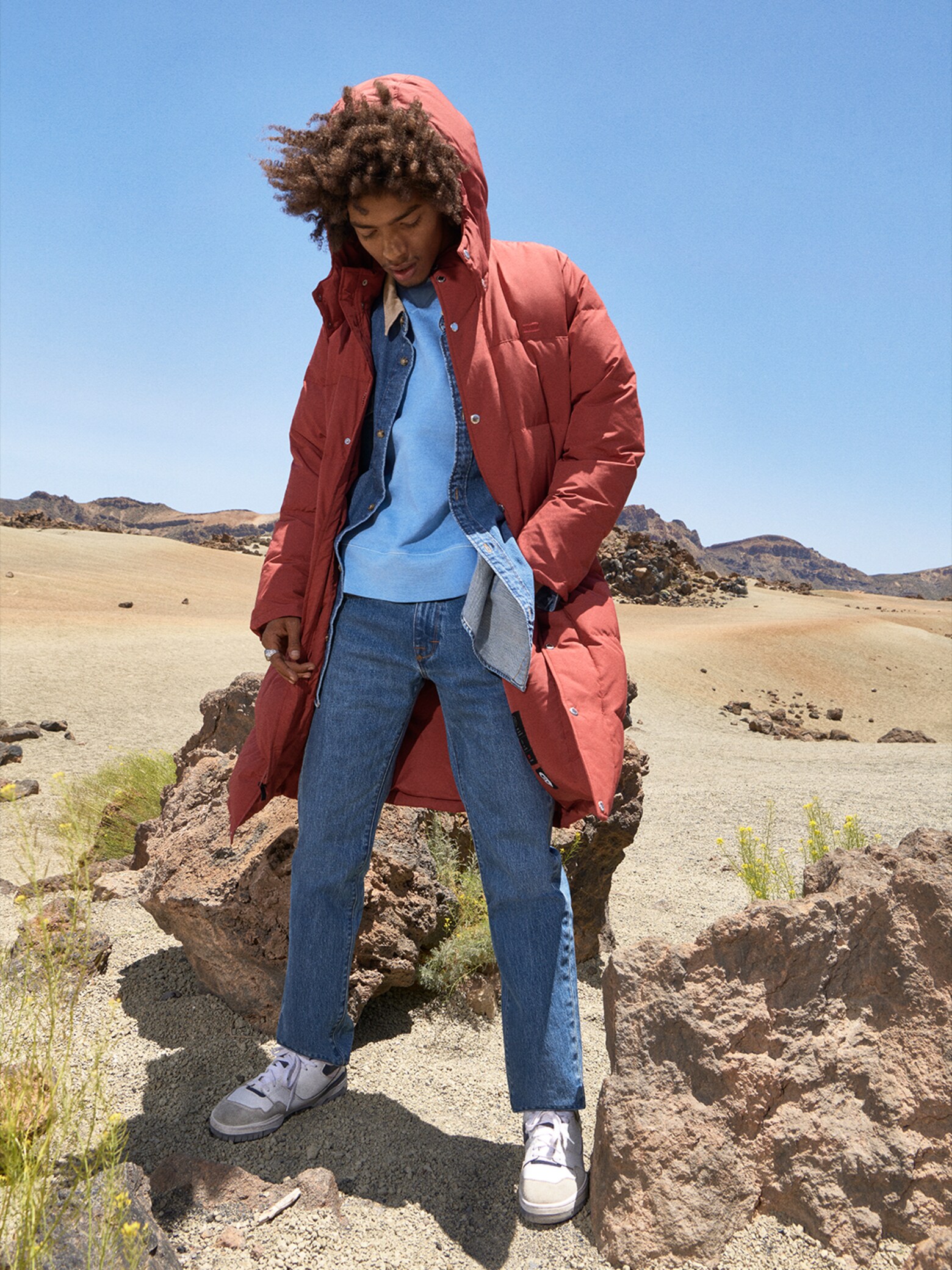 Everywhere outerwear, discover the new Fleeces, ultra-cozy Sherpas and warm Puffer jackets Levi's®