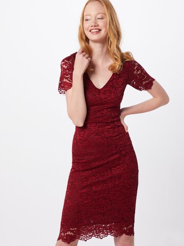 WAL G. Cocktail Dress in Red: front