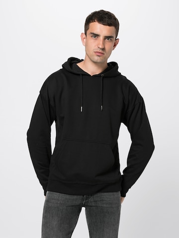 Urban Classics Sweatshirt in Black: front